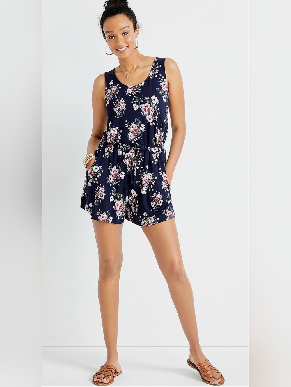 24/7 Maurices Navy Blue Floral Romper XXL  Sleeveless Tie Waist Pockets